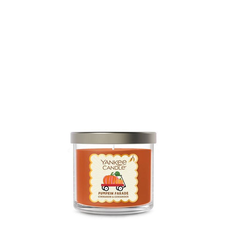 Pumpkin Parade Small Tumbler Candle F0